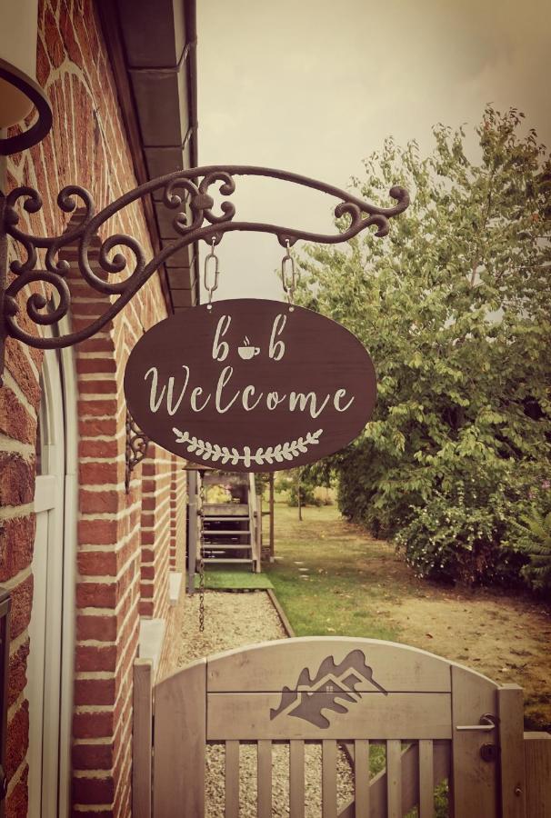 Entre Monts Et Collines B&B Et Spa En Option エクステリア 写真